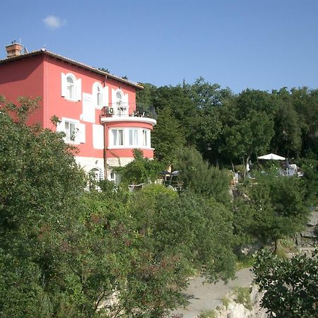 Apartments Villa Dora Kraljevica Exteriör bild